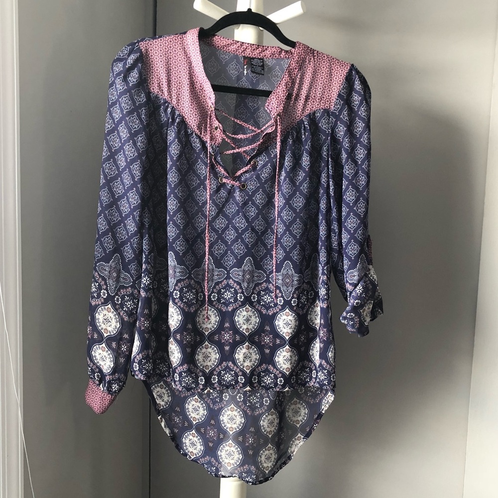 Patterned blouse!